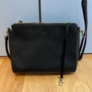 Black Women's Leather Crossbody Bag - Lo & Sons